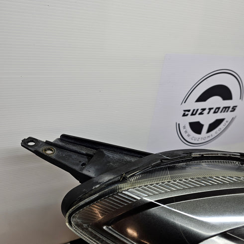 Suzuki Swift Sport ZC32S Headlight * RH * Xenon * 2011-2017